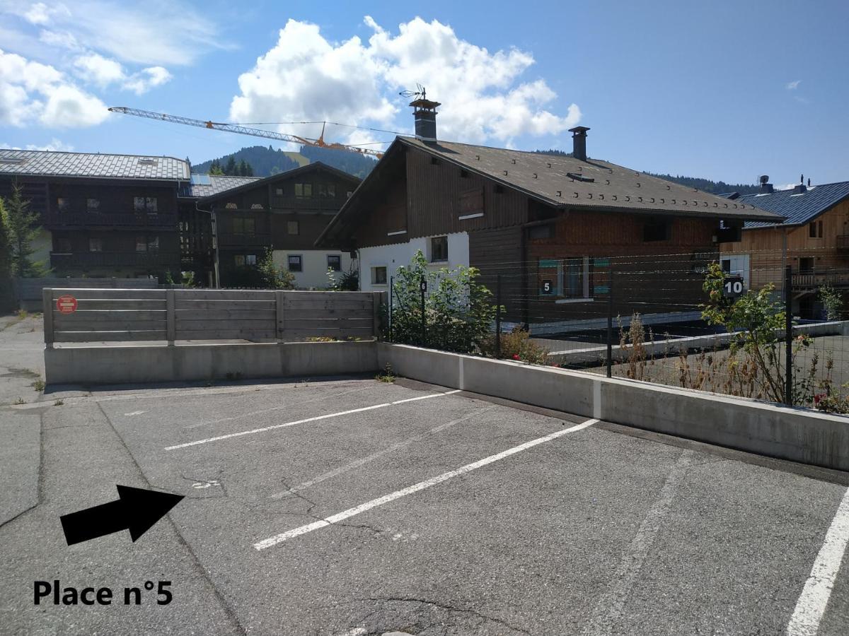 Le Montana - Studio Rue Du Centre - Cosy Et Montagnard - Navette Les Gets Exterior photo